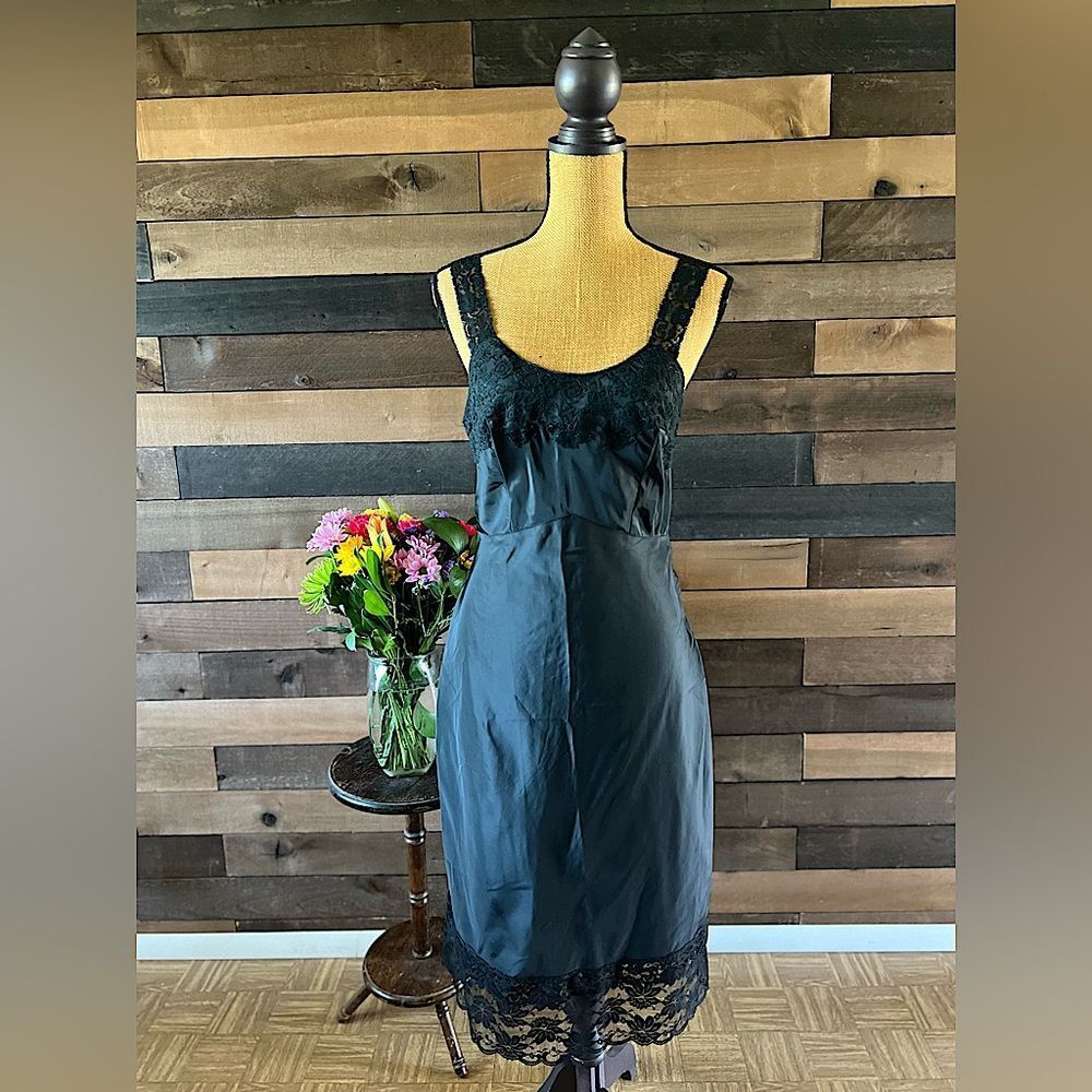 Vintage 1960s Lady Lynne Black Lace Lingerie Night Gown Slip Dress